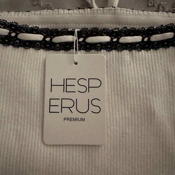 Set - Picture 4 of 9